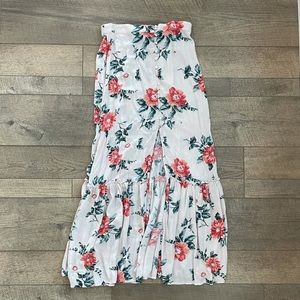 American Eagle Floral Skirt